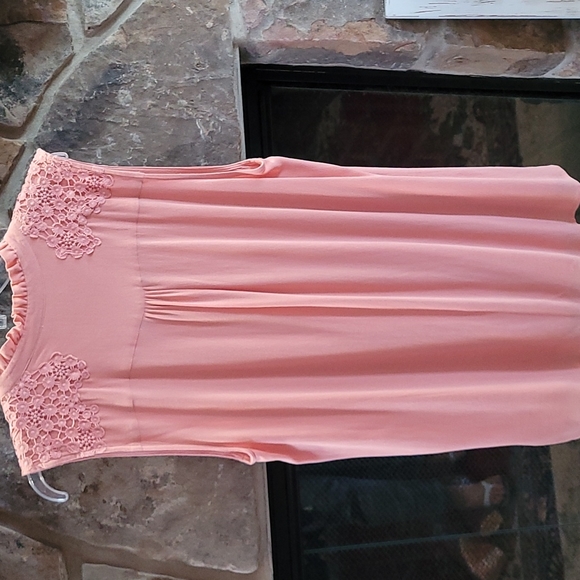 NWOT Simply Noelle Mauve Tunic - Picture 5 of 6